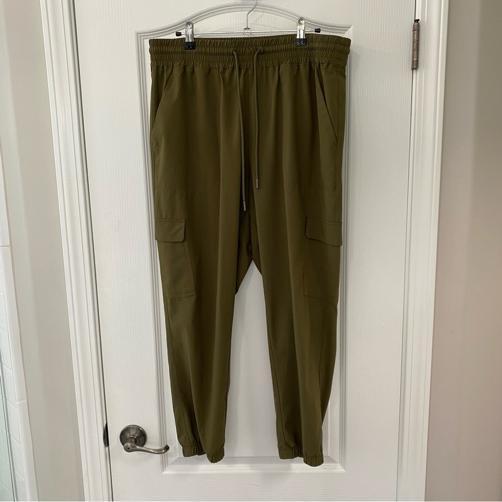 Old Navu Mid-Rise StretchTech Joggers